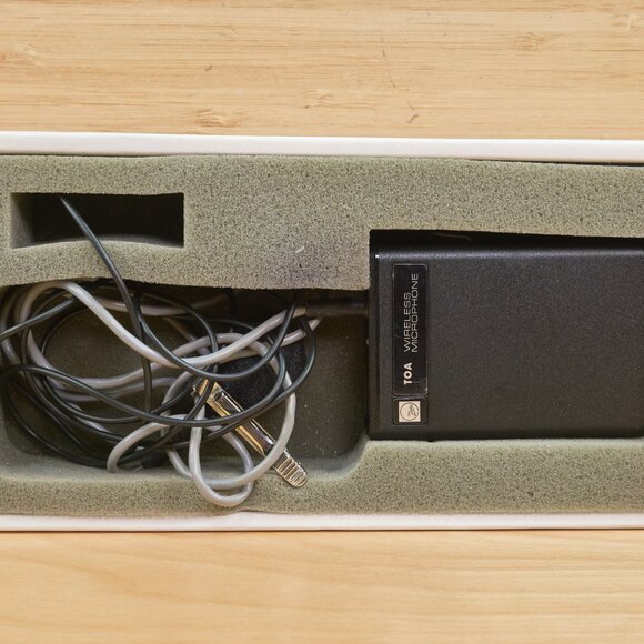 TOA WME Wireless Microphone, 47.27 MHZ, Made in Japan - Picture 1 of 6